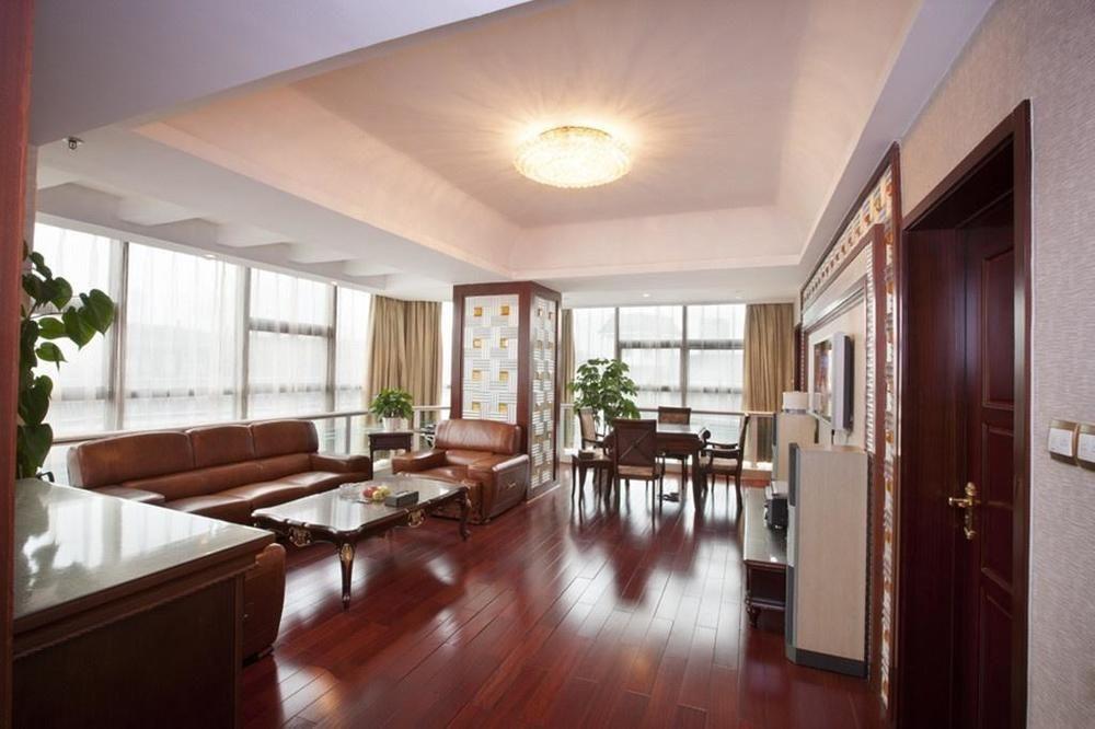 Chengdu Taicheng Hotel エクステリア 写真