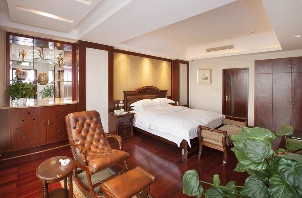 Chengdu Taicheng Hotel エクステリア 写真