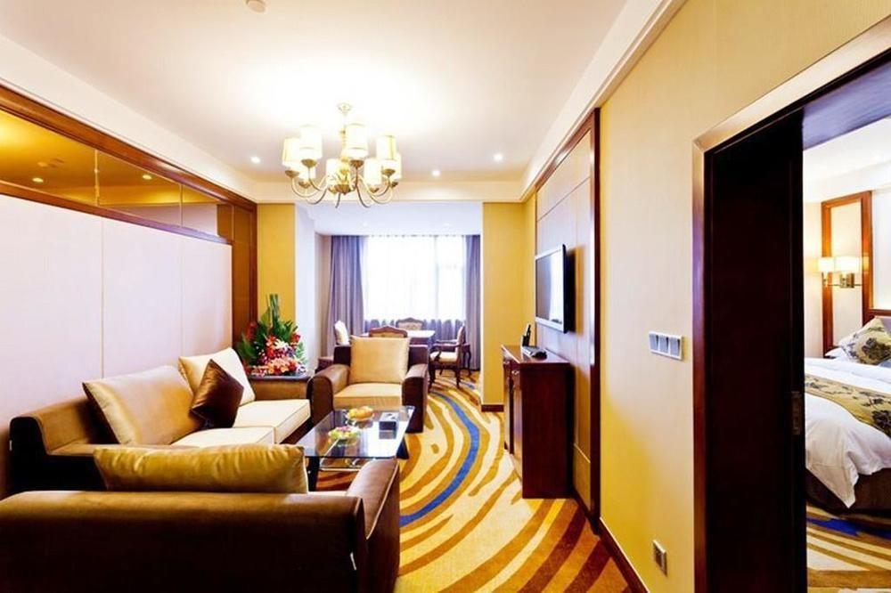 Chengdu Taicheng Hotel エクステリア 写真
